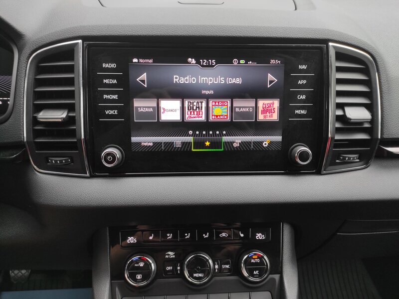 Škoda - Karoq - 2,0TDi 85kW STYLE,TZ,ČR