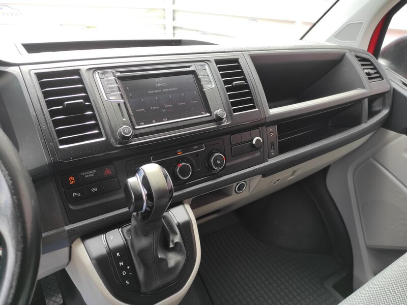 Volkswagen - Transporter - 2,0TDi DSG,Long,Dílna,2xDveře