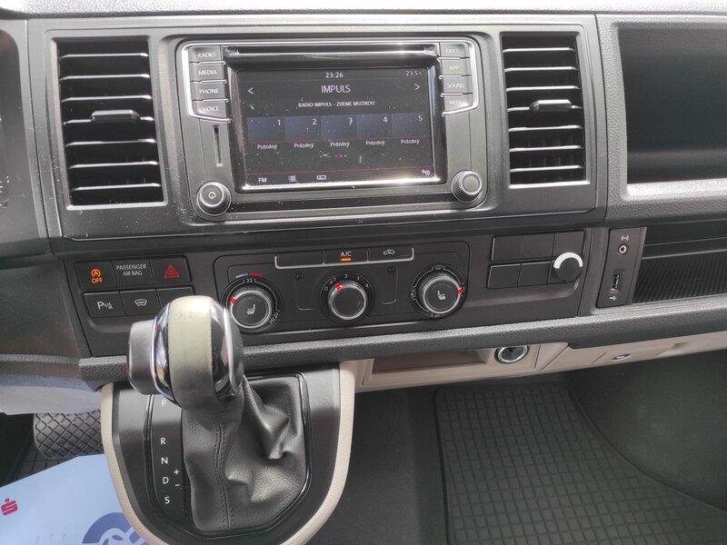 Volkswagen - Transporter - 2,0TDi DSG,Long,Dílna,2xDveře