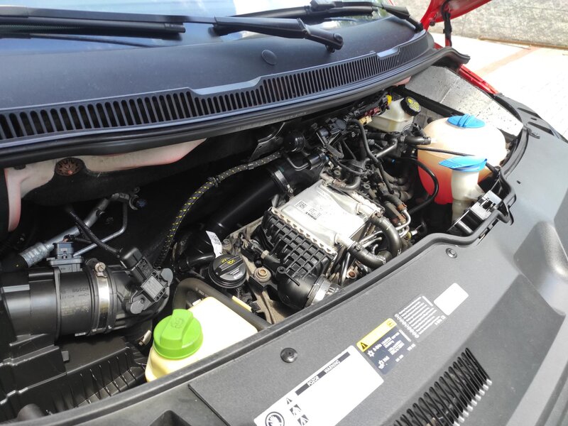 Volkswagen - Transporter - 2,0TDi DSG,Long,Dílna,2xDveře