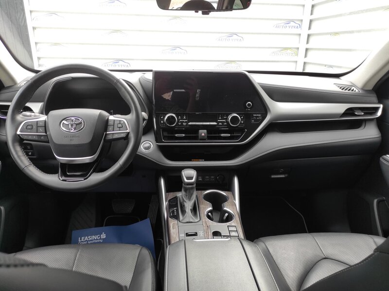 Toyota - Highlander - 2.5e-CVT HEV 7míst, AWD
