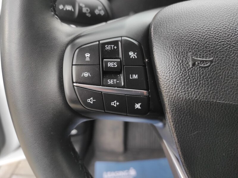 Ford - Focus - 1.0 Ecoboost Mhev 114kw Titani
