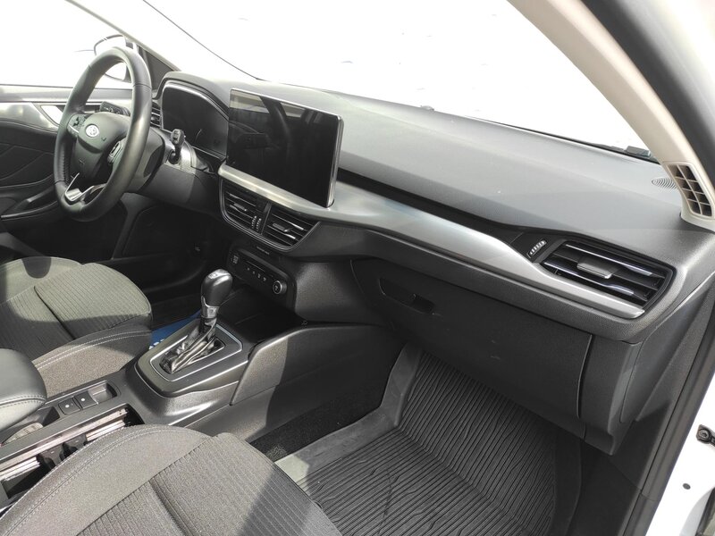 Ford - Focus - 1.0 Ecoboost Mhev 114kw Titani