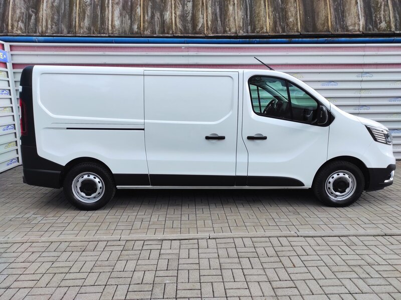 Renault - Trafic - 2,0BdCi L2H1P2, Cool, EDC / AT Renault - Trafic - 2,0BdCi L2H1P2, Cool, EDC / AT
