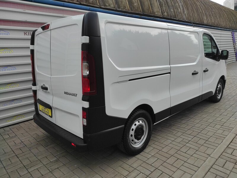 Renault - Trafic - 2,0BdCi L2H1P2, Cool, EDC / AT Renault - Trafic - 2,0BdCi L2H1P2, Cool, EDC / AT