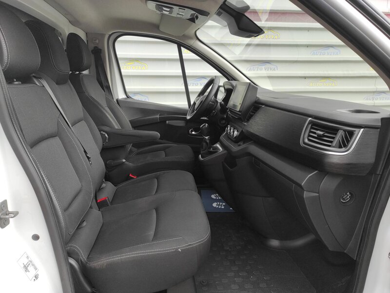 Renault - Trafic - 2,0BdCi L2H1P2, Cool, EDC / AT Renault - Trafic - 2,0BdCi L2H1P2, Cool, EDC / AT