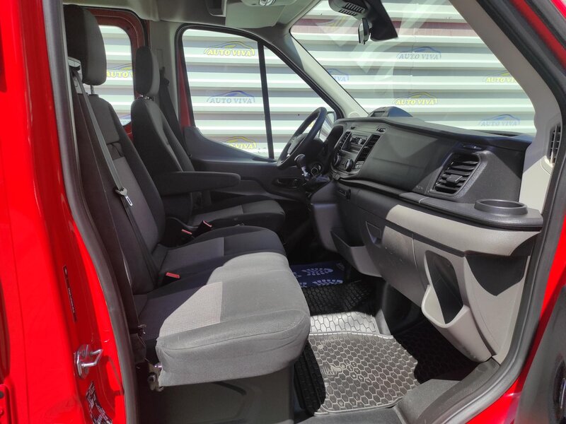 Ford - Transit - 2,0EcoBlue L3,Po servise,7míst Ford - Transit - 2,0EcoBlue L3,Po servise,7míst