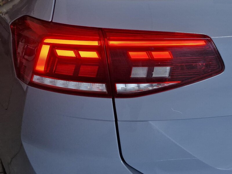 Volkswagen - Passat - 2,0TDi BMT 110kw DSG, Business