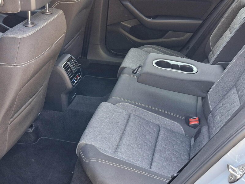 Volkswagen - Passat - 2,0TDi BMT 110kw DSG, Business