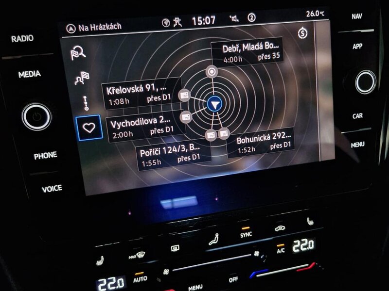 Volkswagen - Passat - 2,0TDi BMT 110kw DSG, Business