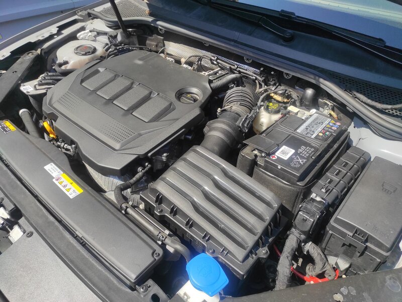 Volkswagen - Passat - 2,0TDi BMT 110kw DSG, Business
