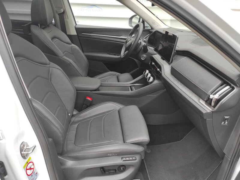 Škoda - Kodiaq - 2,0TDi DSG,4x4,7míst,Záruka