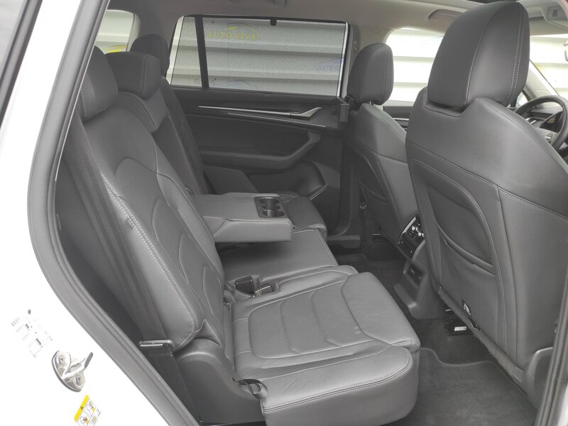 Škoda - Kodiaq - 2,0TDi DSG,4x4,7míst,Záruka