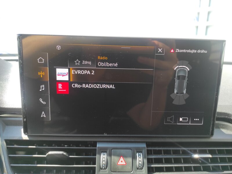 Audi - Q5 - 2,0TDi 40 150kW,4x4,S-Line, ČR
