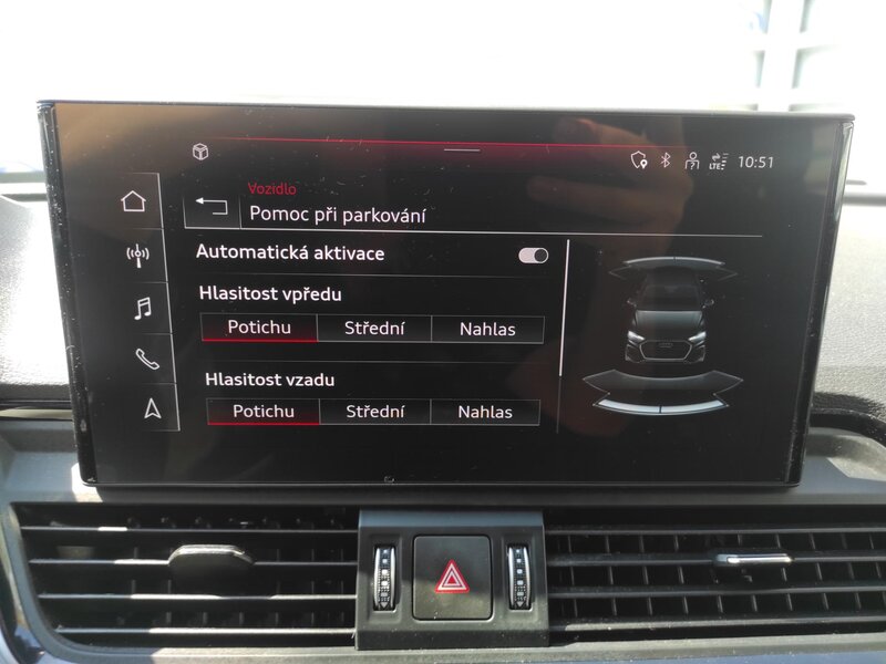 Audi - Q5 - 2,0TDi 40 150kW,4x4,S-Line, ČR