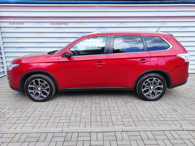 Mitsubishi - Outlander - 2.2D 110kW 6 st. MAN 4X4 7Míst