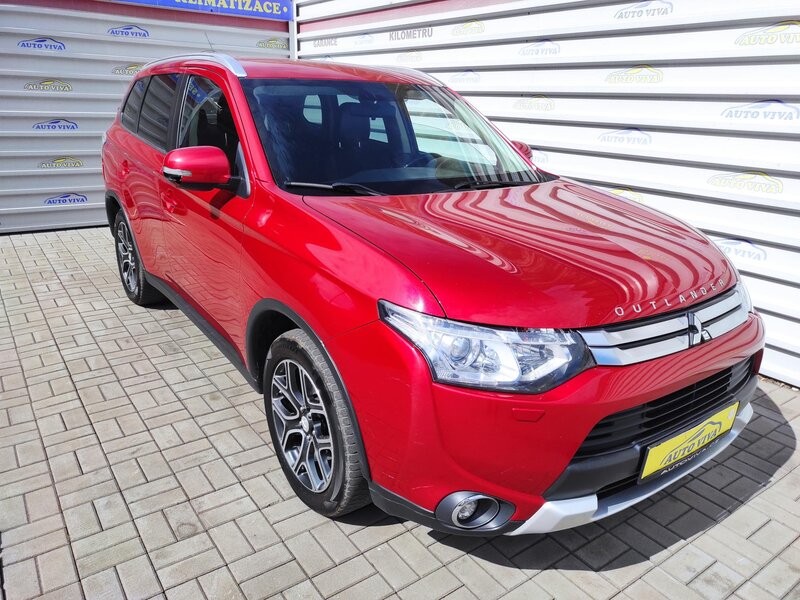 Mitsubishi - Outlander - 2.2D 110kW 6 st. MAN 4X4 7Míst