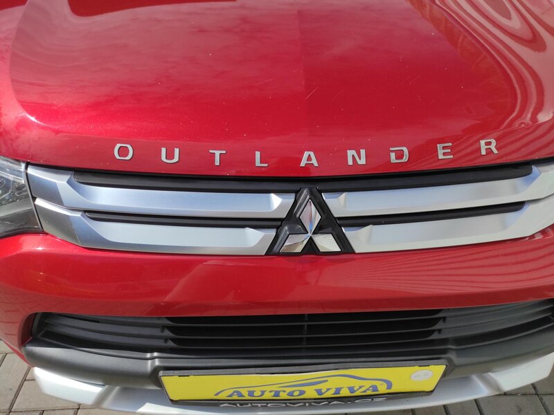 Mitsubishi - Outlander - 2.2D 110kW 6 st. MAN 4X4 7Míst