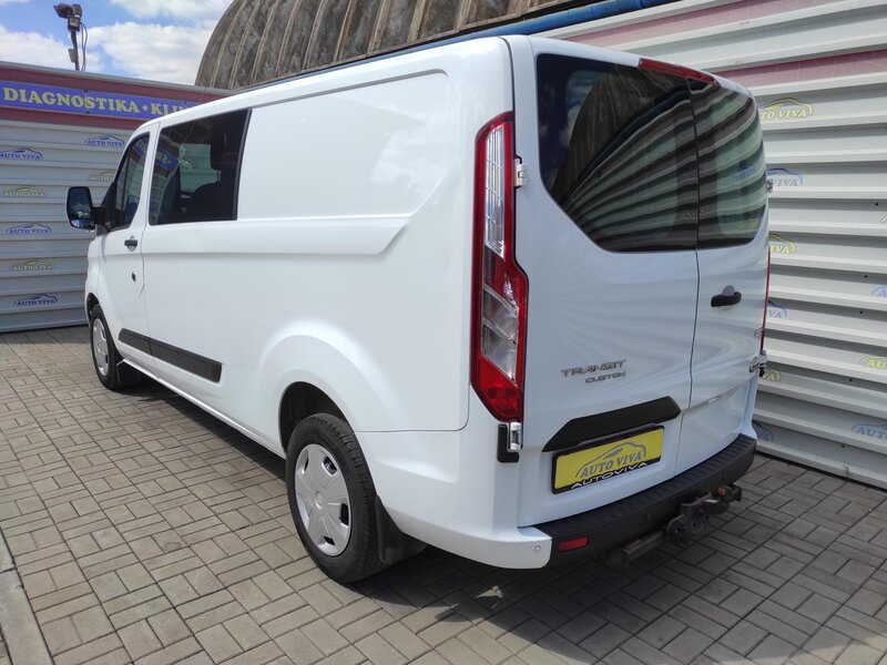 Ford - Transit Custom - 2,0EcoBlue mHev, L2, 6 míst,TZ Ford - Transit Custom - 2,0EcoBlue mHev, L2, 6 míst,TZ