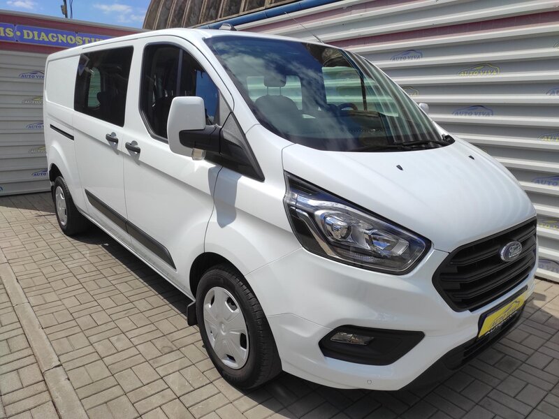 Ford - Transit Custom - 2,0EcoBlue mHev, L2, 6 míst,TZ Ford - Transit Custom - 2,0EcoBlue mHev, L2, 6 míst,TZ