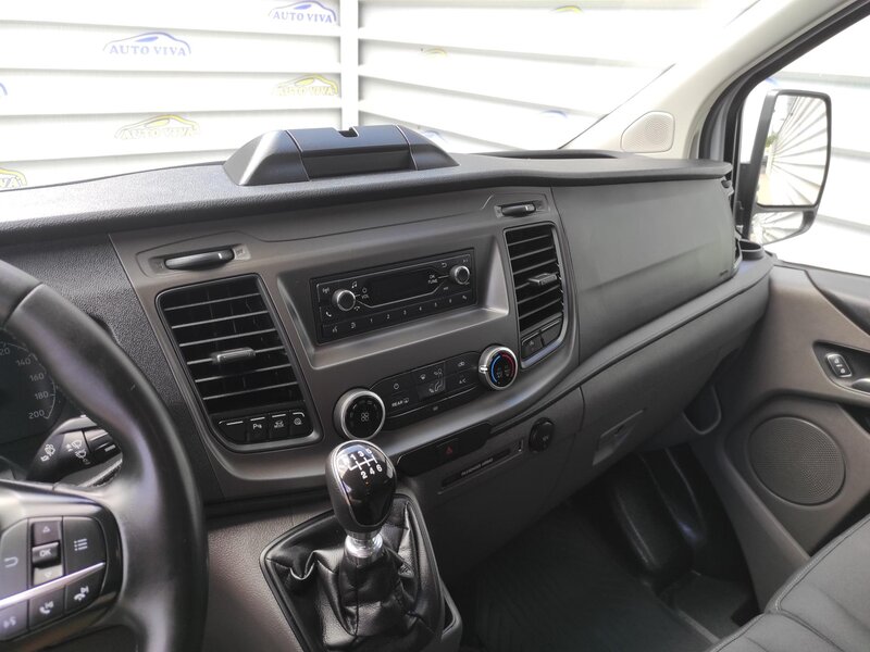 Ford - Transit Custom - 2,0EcoBlue mHev, L2, 6 míst,TZ Ford - Transit Custom - 2,0EcoBlue mHev, L2, 6 míst,TZ