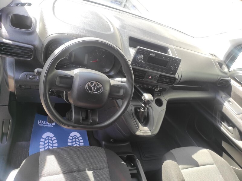 Toyota - ProAce City - 1,5D-4D 75kW L2, 1 maj., ČR