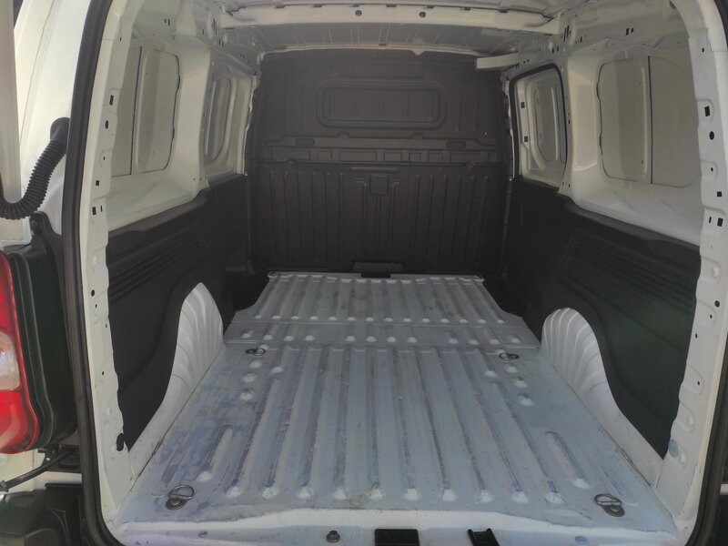 Toyota - ProAce City - 1,5D-4D 75kW L2, 1 maj., ČR