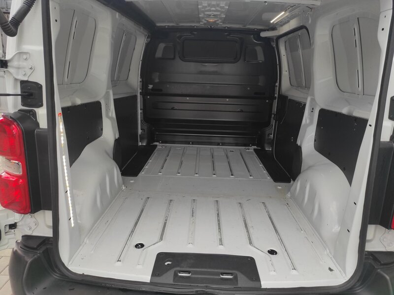 Opel - Vivaro - 1,5CDTi L1H1, 88kW, ČR Opel - Vivaro - 1,5CDTi L1H1, 88kW, ČR