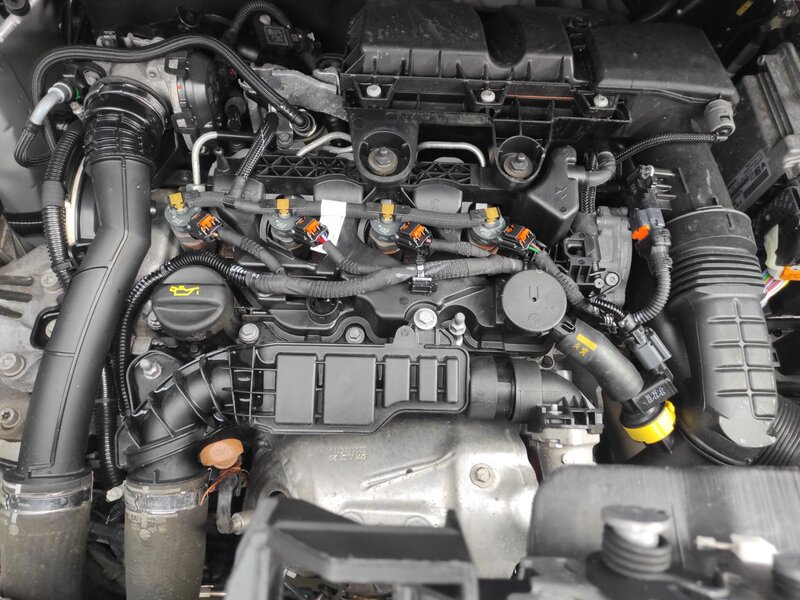 Opel - Vivaro - 1,5CDTi L1H1, 88kW, ČR Opel - Vivaro - 1,5CDTi L1H1, 88kW, ČR