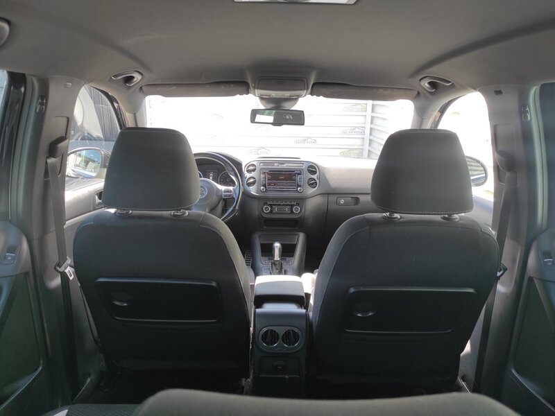 Volkswagen - Tiguan - 2,0TDi R-Line,4x4,DSG,S&amp;S