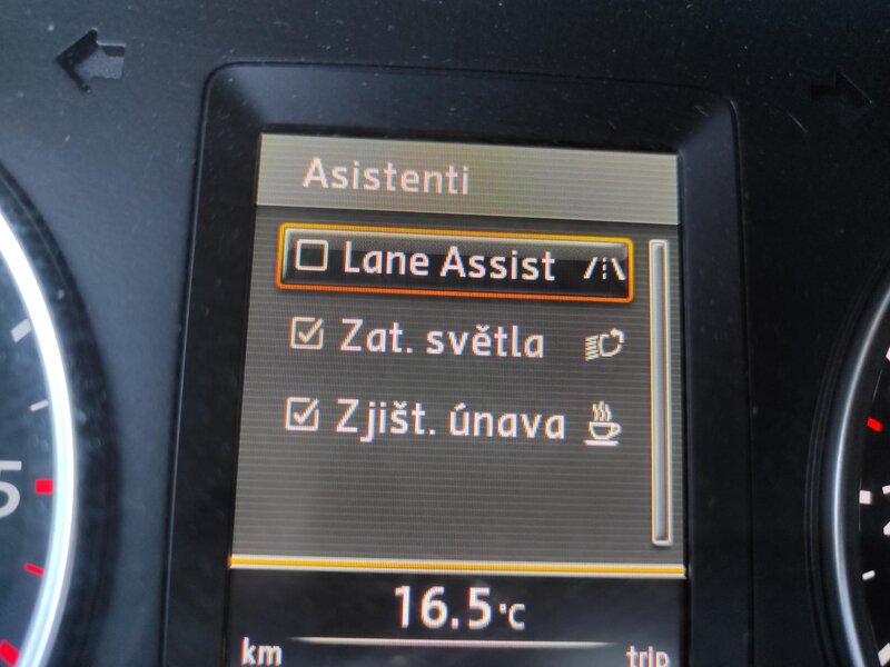 Volkswagen - Tiguan - 2,0TDi R-Line,4x4,DSG,S&amp;S