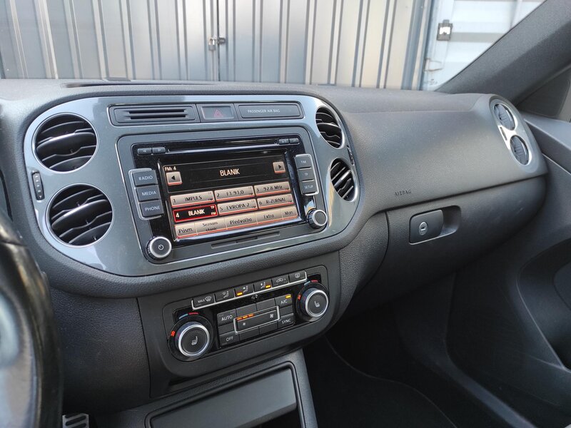 Volkswagen - Tiguan - 2,0TDi R-Line,4x4,DSG,S&amp;S
