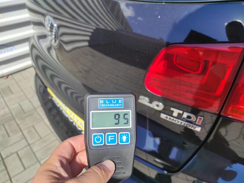Volkswagen - Tiguan - 2,0TDi R-Line,4x4,DSG,S&amp;S