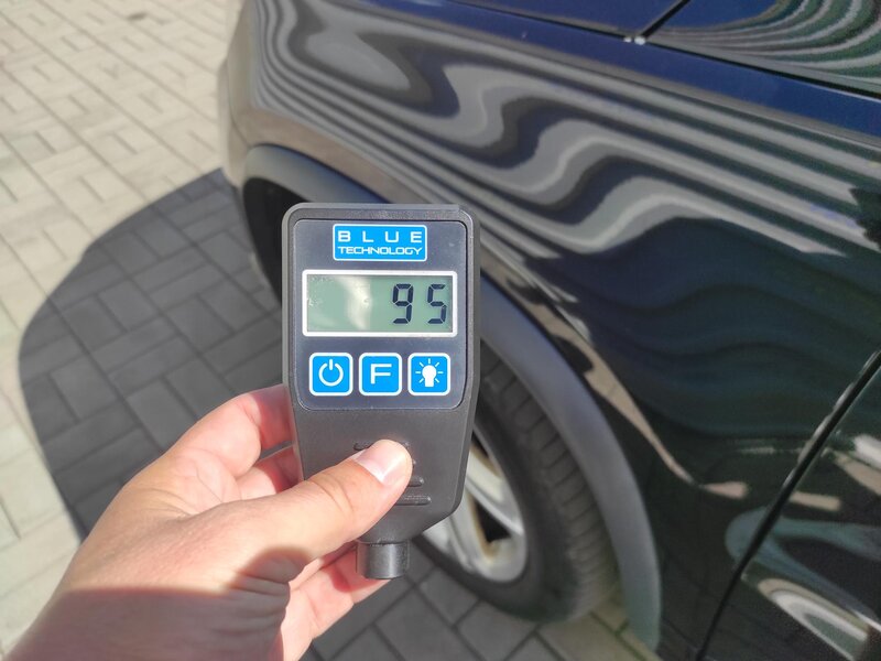 Volkswagen - Tiguan - 2,0TDi R-Line,4x4,DSG,S&amp;S