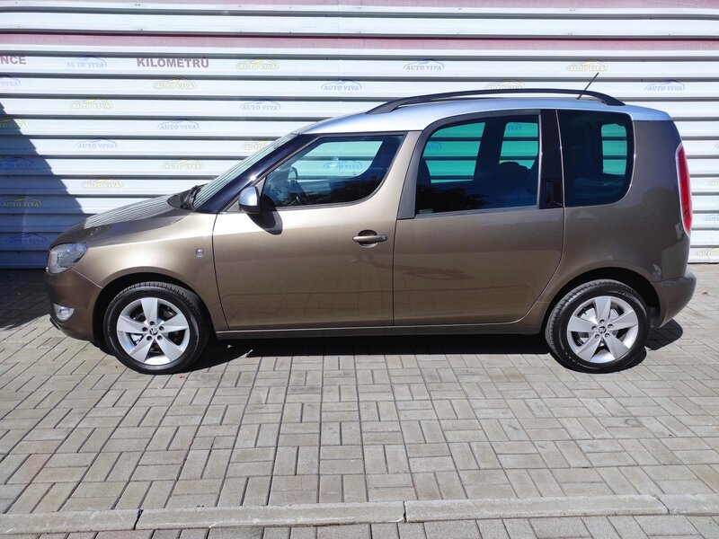 Škoda - Roomster - 1,2TSi 63kW,ČR,Tempomat,TZ Škoda - Roomster - 1,2TSi 63kW,ČR,Tempomat,TZ