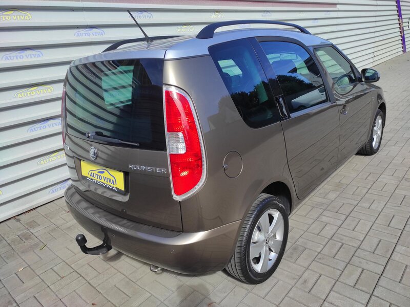 Škoda - Roomster - 1,2TSi 63kW,ČR,Tempomat,TZ Škoda - Roomster - 1,2TSi 63kW,ČR,Tempomat,TZ