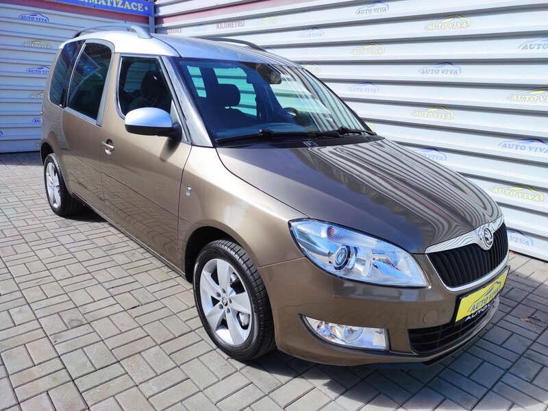 Škoda - Roomster - 1,2TSi 63kW,ČR,Tempomat,TZ Škoda - Roomster - 1,2TSi 63kW,ČR,Tempomat,TZ