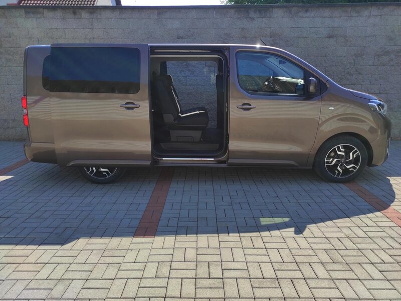 Toyota - ProAce Verso - 2,0D-4D130kW,L2, Shuttle,ČR