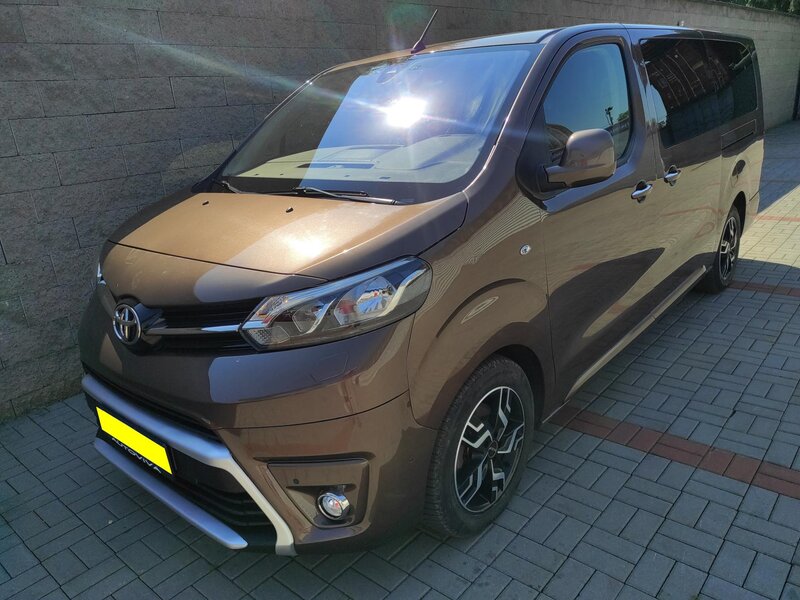 Toyota - ProAce Verso - 2,0D-4D130kW,L2, Shuttle,ČR