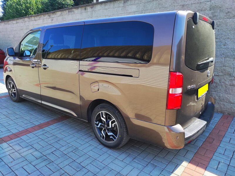 Toyota - ProAce Verso - 2,0D-4D130kW,L2, Shuttle,ČR