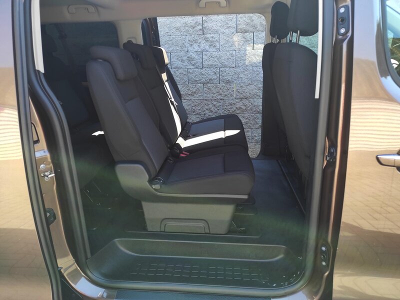 Toyota - ProAce Verso - 2,0D-4D130kW,L2, Shuttle,ČR