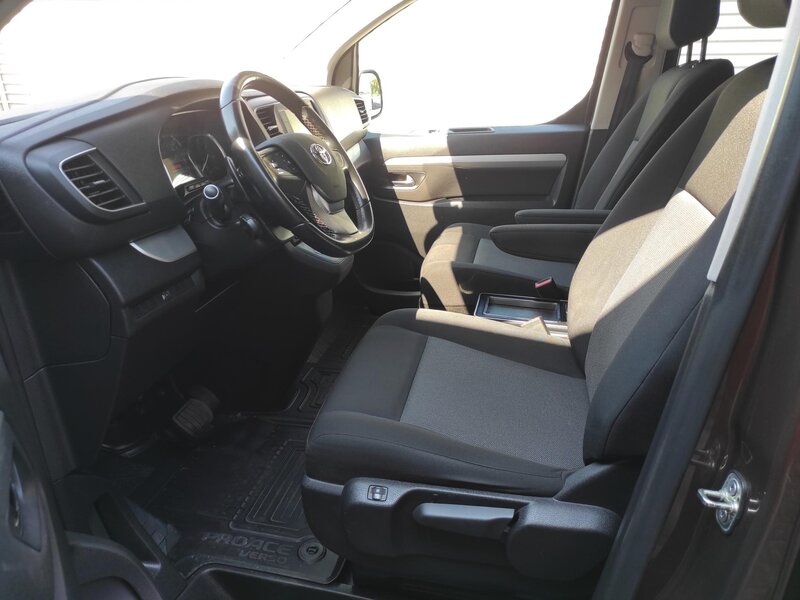 Toyota - ProAce Verso - 2,0D-4D130kW,L2, Shuttle,ČR