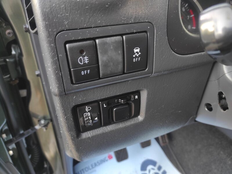 Suzuki - Jimny - 1,3DOHC 16V 62kW,4x4,Face,TZ Suzuki - Jimny - 1,3DOHC 16V 62kW,4x4,Face,TZ