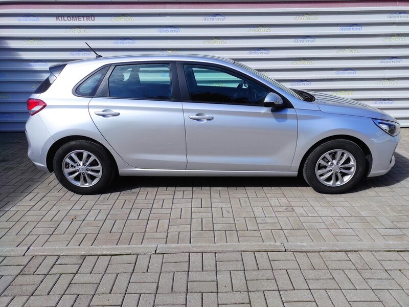 Hyundai - i30 - 1,4DOHC 16V,73kW,Top KM Hyundai - i30 - 1,4DOHC 16V,73kW,Top KM