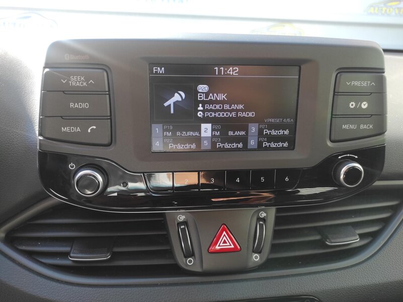 Hyundai - i30 - 1,4DOHC 16V,73kW,Top KM Hyundai - i30 - 1,4DOHC 16V,73kW,Top KM
