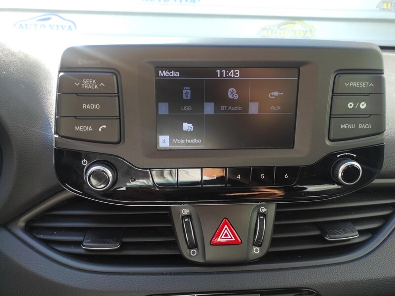 Hyundai - i30 - 1,4DOHC 16V,73kW,Top KM Hyundai - i30 - 1,4DOHC 16V,73kW,Top KM