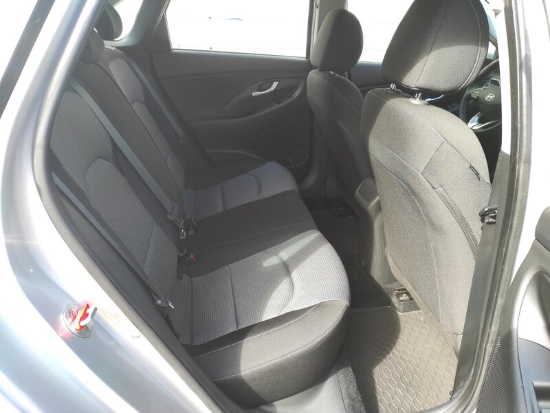 Hyundai - i30 - 1,4DOHC 16V,73kW,Top KM Hyundai - i30 - 1,4DOHC 16V,73kW,Top KM