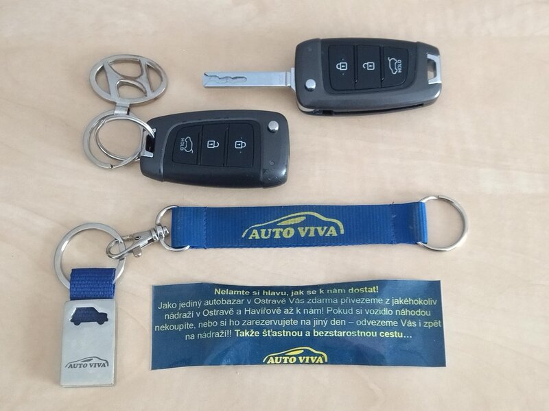Hyundai - i30 - 1,4DOHC 16V,73kW,Top KM Hyundai - i30 - 1,4DOHC 16V,73kW,Top KM