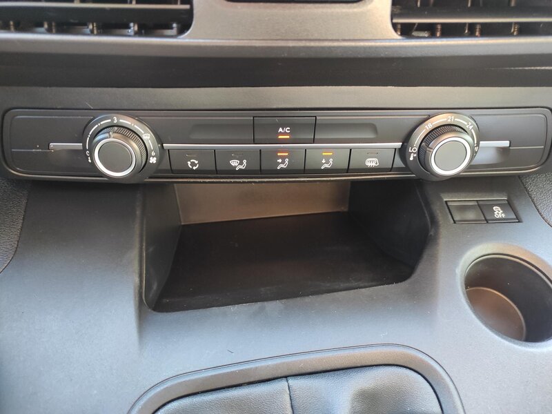Toyota - ProAce City - 1,5D-4D 75kW L2, 1 maj., ČR