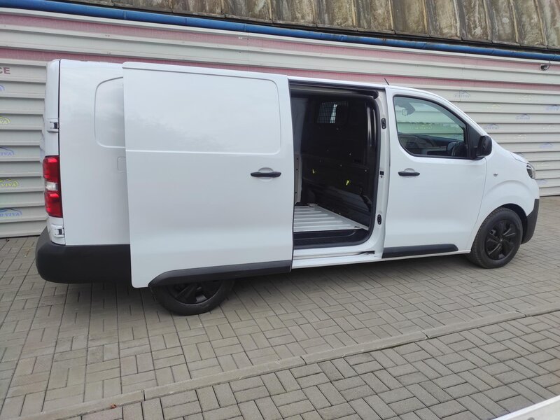 Toyota - ProAce - 2,0D-4D 106kW, L2, ACTIVE, ČR